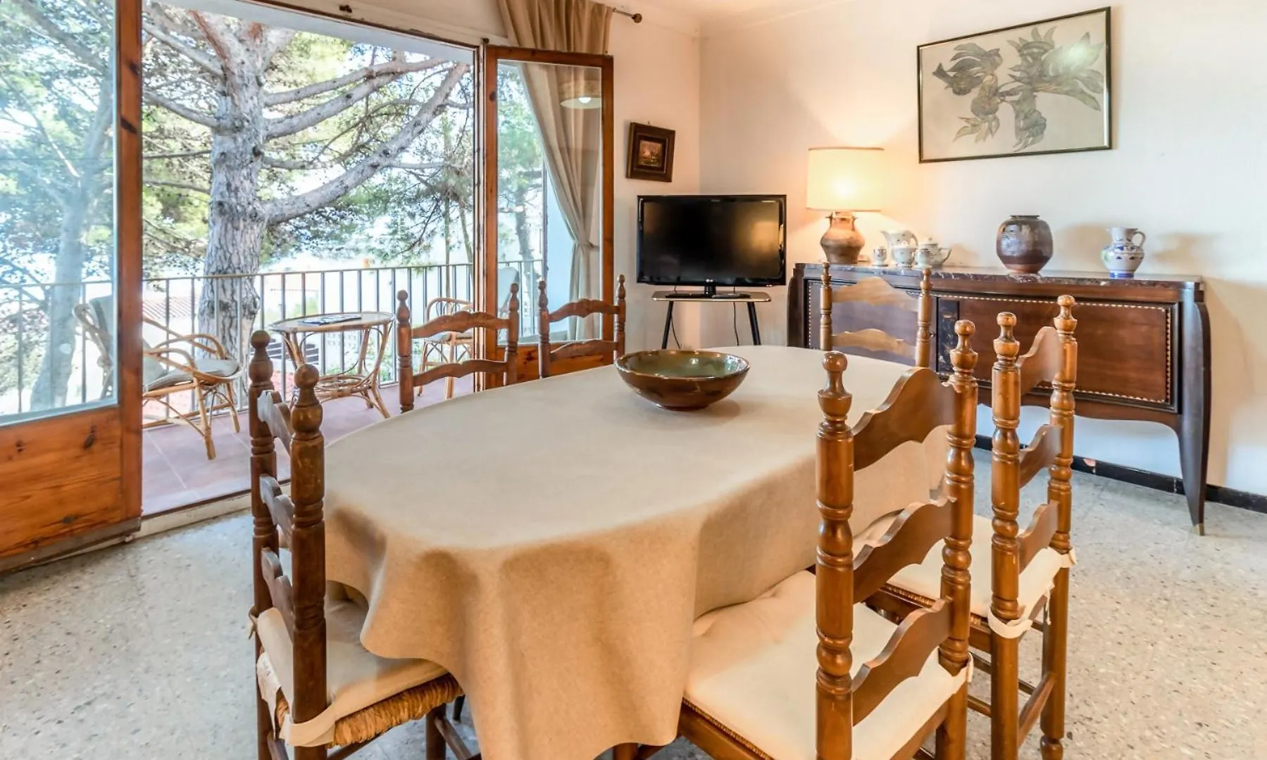 Carboneras 53 Apartamento Con Terraza Y Vistas Llanca Spain